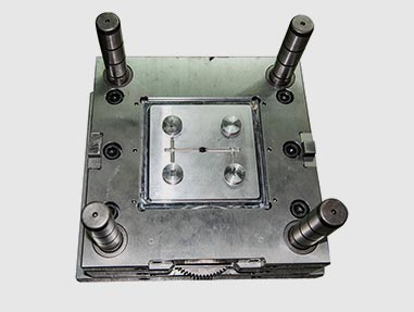 護(hù)膚系類(lèi)蓋子精密模具